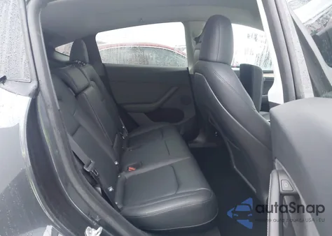 2024 Tesla Model Y Long Range Dual Motor All-Wheel Drive from USA, damaged, VIN 7SAYGDEE5RA325400